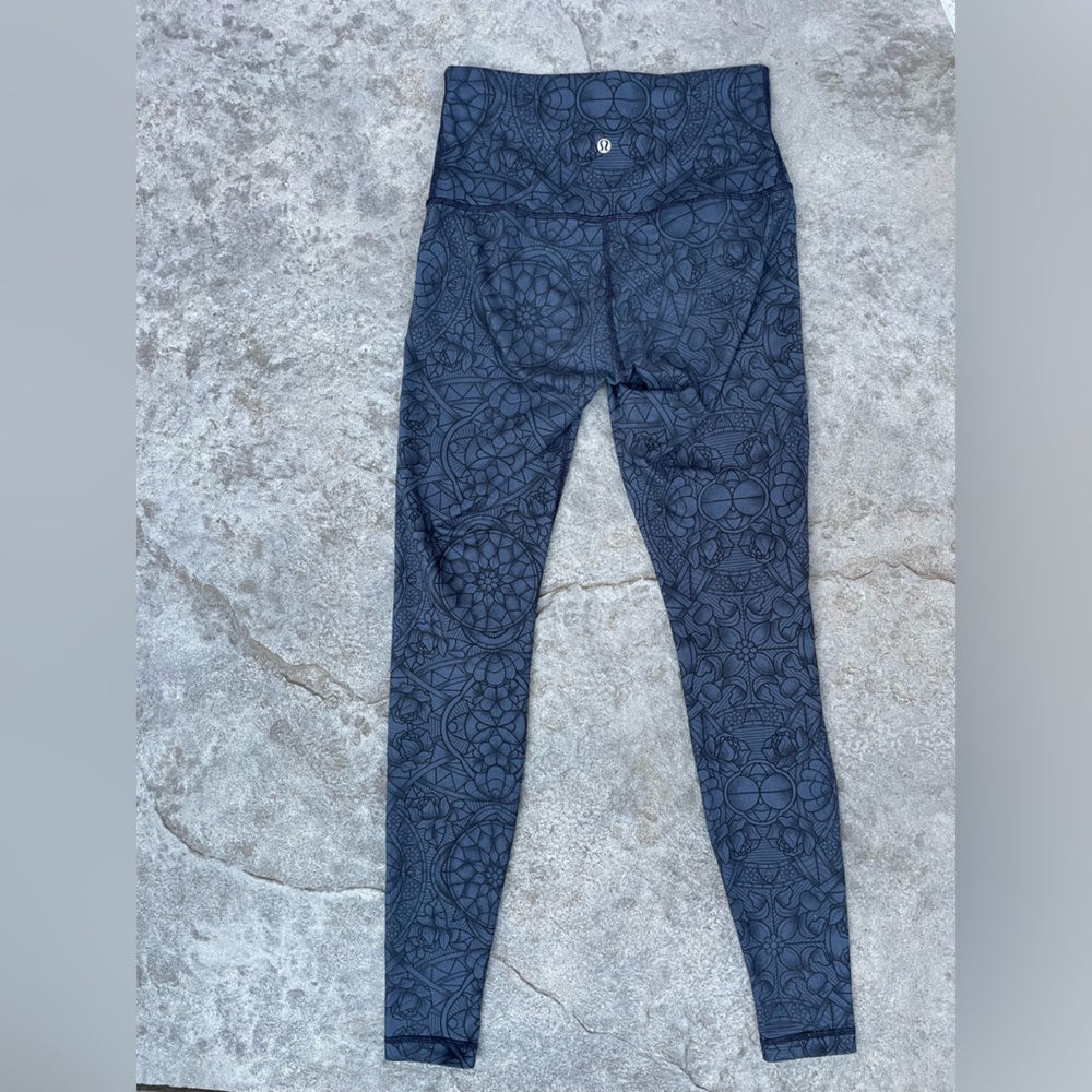 lululemon athletica Navy Floral Leggings Wunder Under Pant Full-On Luon - Picture 4 of 6